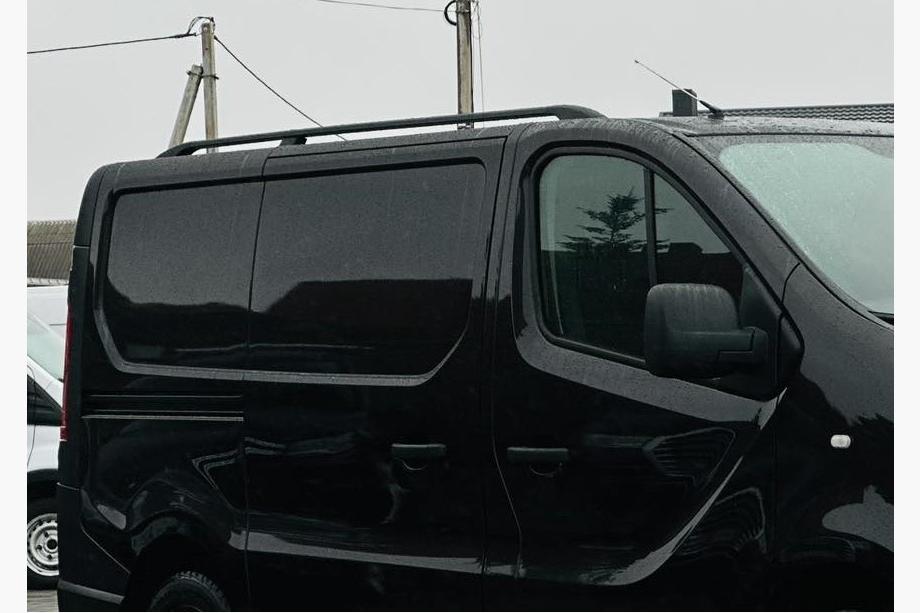 Fiat Talento 2016– Zwarte dakrails Image