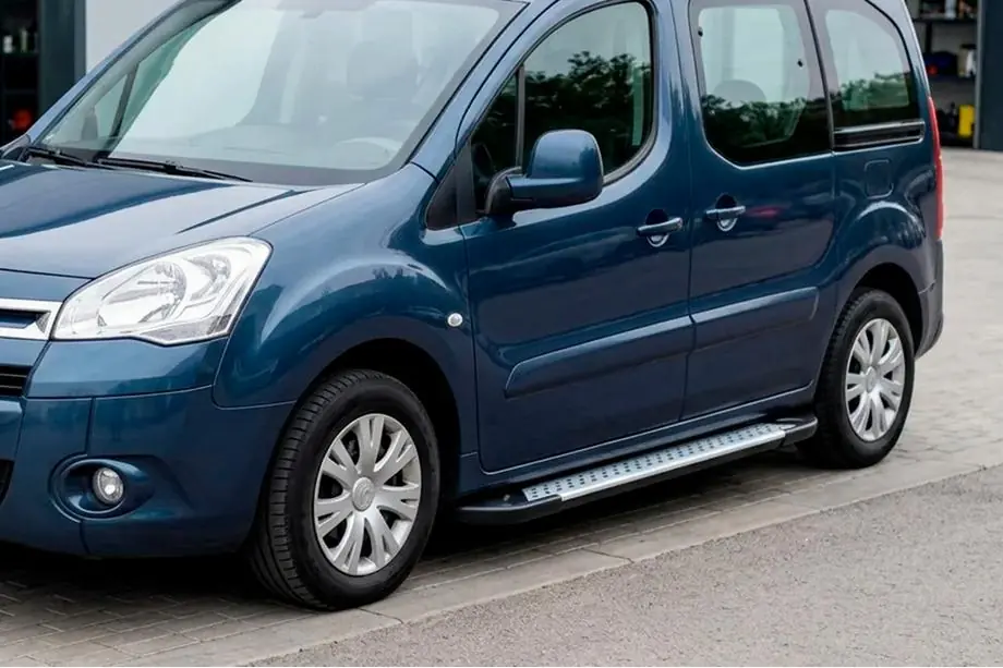 Peugeot Partner Tepee 2008–2018 Zijsteps Allmond Grey (2 stuks, aluminium) Image
