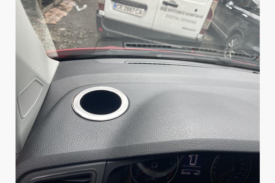 Volkswagen T6 2015–2024 RVS bekerhouder afdekplaat (2 stuks) Foto 3