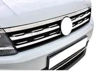 Volkswagen Tiguan 2016–2023 RVS sierlijsten voor radiateurrooster- en koplamprand 2016-2020 (3-delig) foto 3