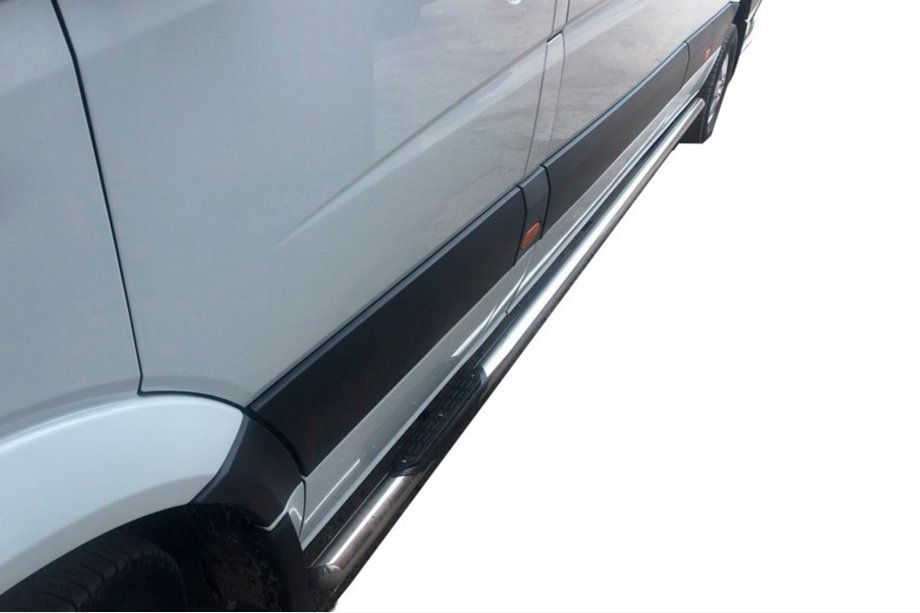 Mercedes Sprinter W907/W910 2018– Sidebars (2 stuks, RVS) Ø60, middelgrote wielbasis – voorwielaandrijving Foto 2