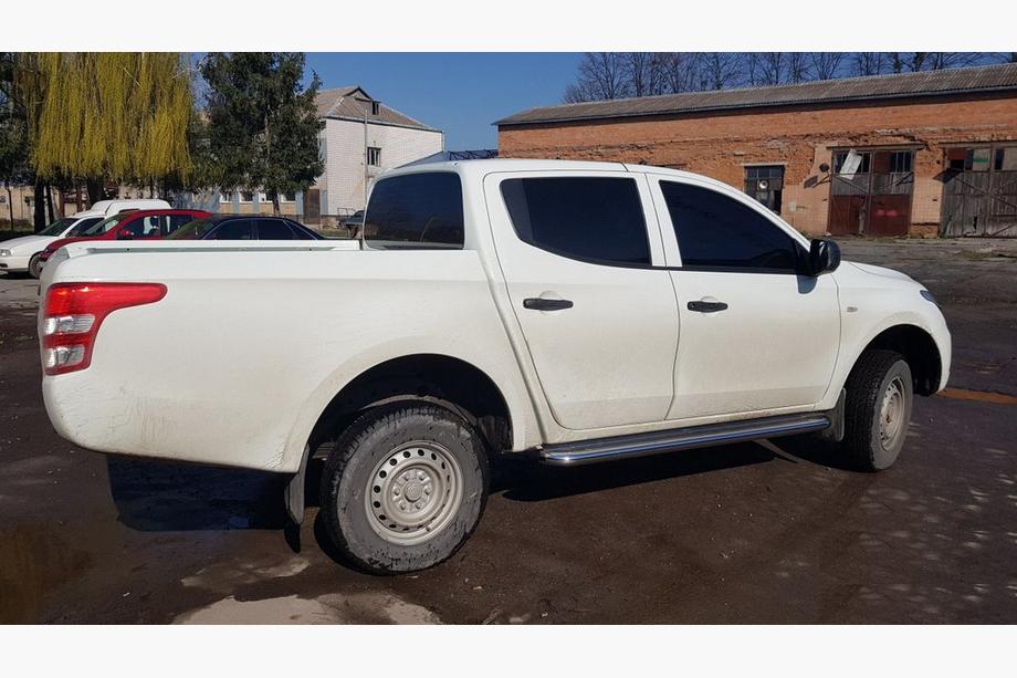 Fiat Fullback 2016– Premium side steps (2 st., RVS) Image