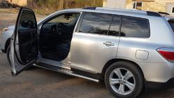 Toyota Highlander 2008–2013 Premium side steps (2 st., RVS) foto 3