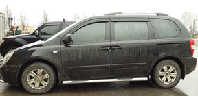 Kia Carnival 2002–2013 Sidebars (set van 2, RVS) foto 3
