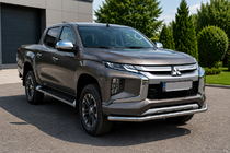 Mitsubishi L200 2015–2024 Voorbumperbescherming ST008 (RVS) foto 2