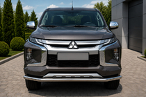 Mitsubishi L200 2015–2024 Voorbumperbescherming ST008 (RVS) foto 3