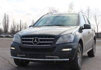Mercedes ML W164 2005–2011 Voorbumperbescherming ST008 (RVS) foto 3