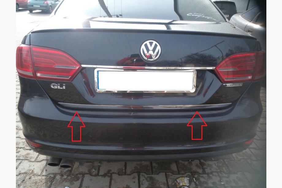 Volkswagen Jetta 2011–2018 Kofferbakrand (RVS) Image