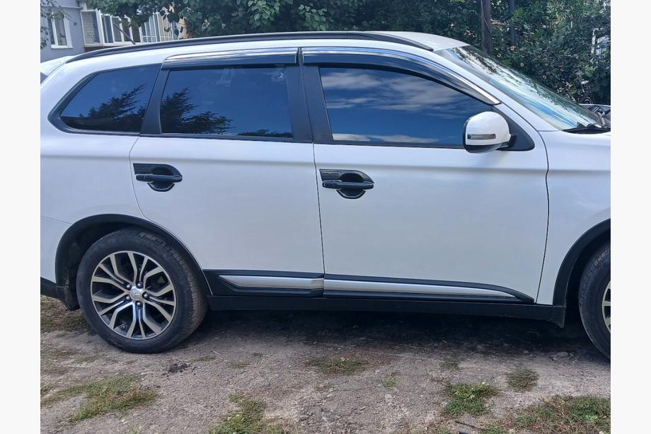 Mitsubishi Outlander 2012–2021 Dakrails (2 stuks) Grijs Image