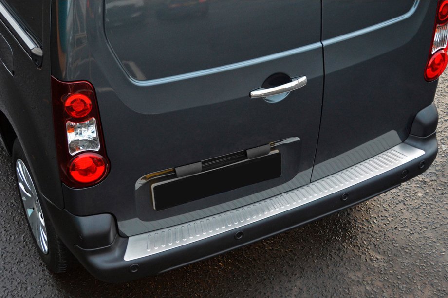 Citroen Berlingo 2008–2018 Omsa Line achterbumper beschermlijst (RVS) Image