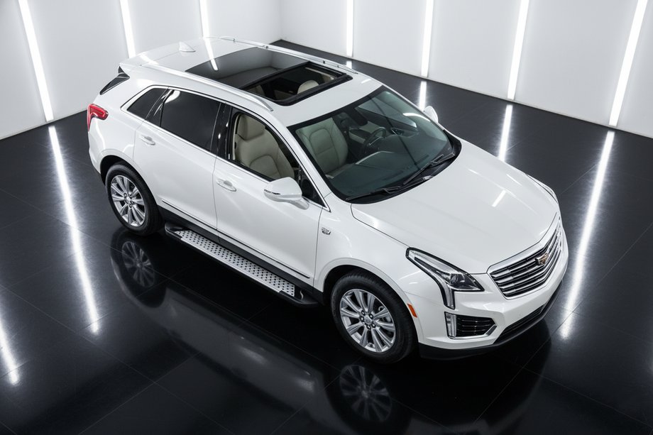 Cadillac XT5 2016– Side steps Allmond Grey (2 stuks, aluminium) Image