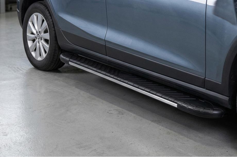 Seat Arona 2017– Side steps Bosphore Grey (set van 2, aluminium) Image