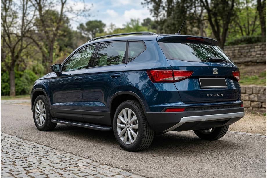 Seat Ateca 2016– Side steps Bosphore Black (set van 2, aluminium) Image
