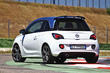 Review van de subcompacte hatchback Opel Adam foto 8