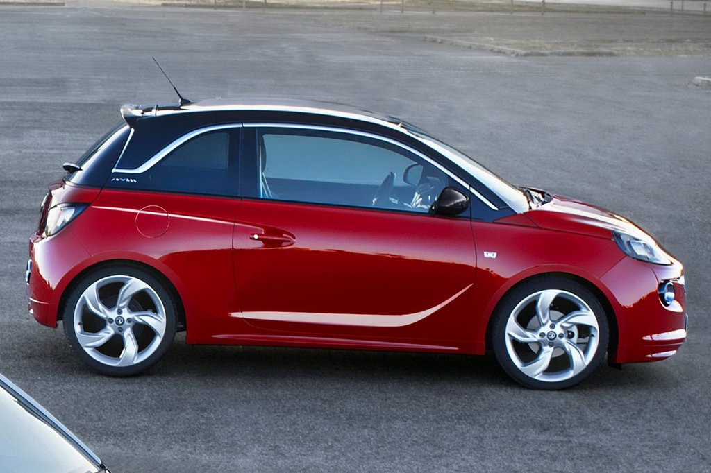 Review van de subcompacte hatchback Opel Adam