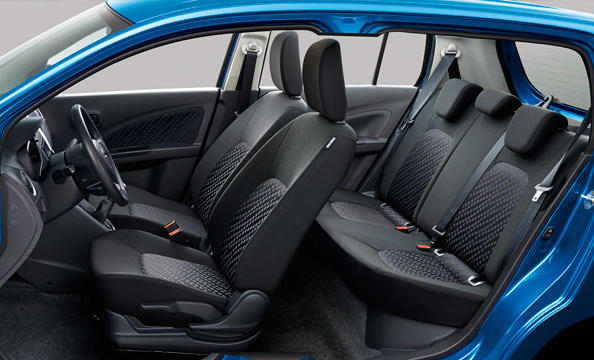 Review van de compacte hatchback Suzuki Celerio Foto 4