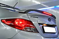 Hyundai Accent 2011–2017 Spoiler Niken V2 (spuitklaar) foto 2