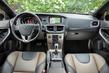Review van de crossoverversie van de Volvo V40 Cross Country hatchback foto 4
