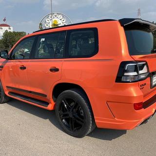 Bodykitset 2016↗ (Jaos-stijl) Toyota Land Cruiser 200 2007–2021 foto 2