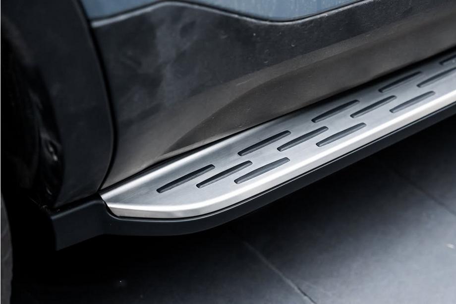Volvo XC60 2017– Side steps (2 stuks) Image