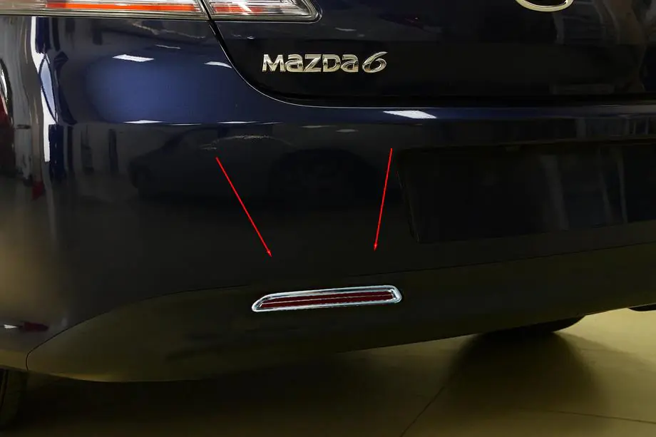 Mazda 6 2008–2012 Sierlijsten voor achter mistlichten (2 stuks, kunststof) Image