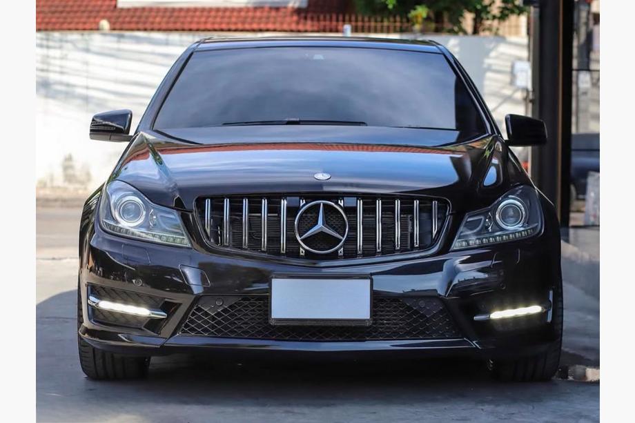 Mercedes C-klasse W204 2007–2015 GT Panamericana voorgrille Foto 1