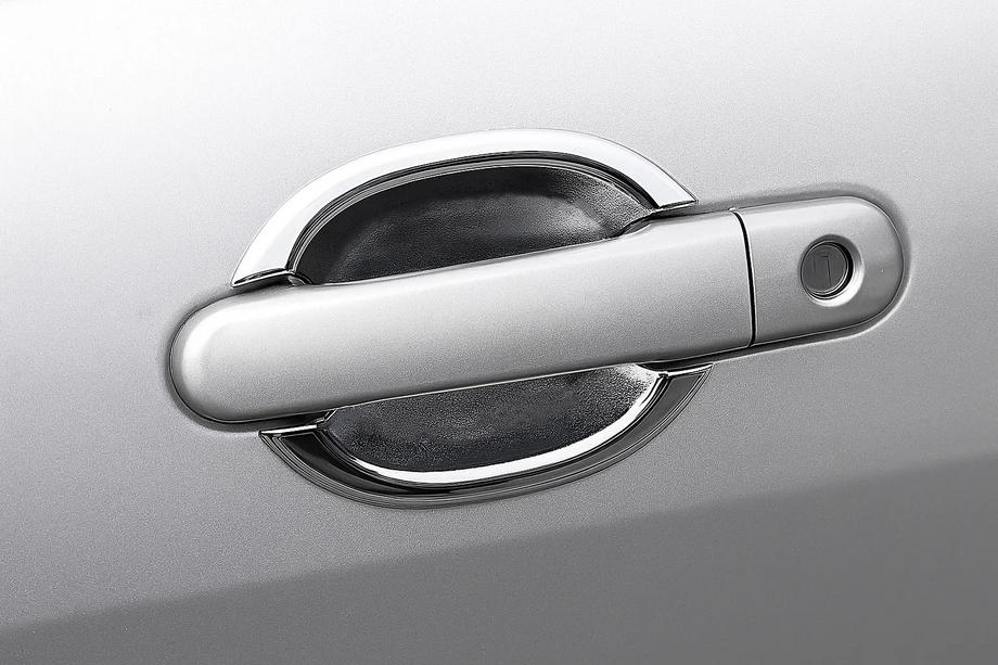 Nissan Tiida 2004–2011 Handgreepkommetjes (4 st., kunststof) Image