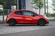 Review van de driedeurs hatchback Peugeot 208 GTI foto 2