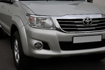 Toyota Hilux 2006–2015 Koplamp sierlijsten (2 st., kunststof) foto 1