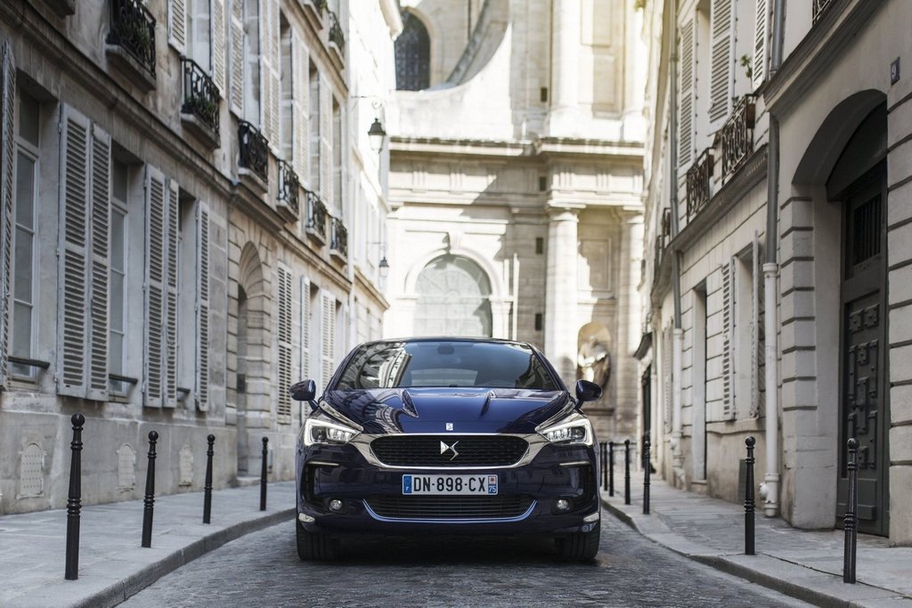 Review van de vijfdeurs hatchback Citroen DS5