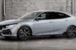 Honda Civic 5D hatchback van de tiende generatie met vijf deuren foto 1