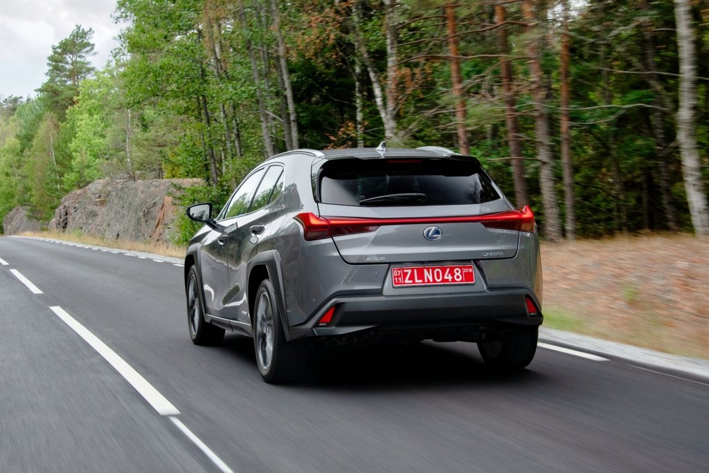 Hybride uitvoering van de Lexus UX 250h-crossover