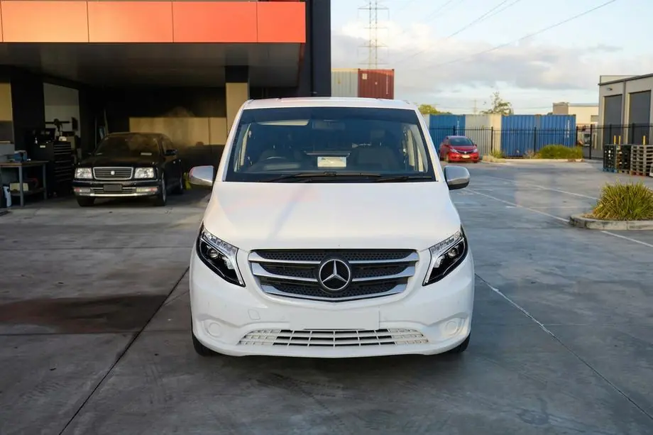 Mercedes Vito/V-klasse W447 2014– Koplampen voor met LED-modules, V-class design (voor Vito, 2 stuks) Foto 3
