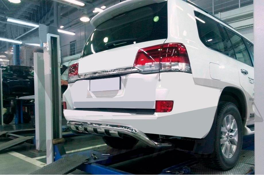 Lexus LX570/450d 2008–2022 Achterbeschermbeugel Gronder (RVS) Image