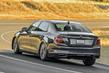 Representatieve sedan KIA K900 foto 4