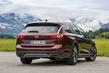 Terreinwaardige Opel Insignia Country Tourer stationwagen foto 10