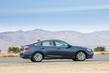 Review van de hybride sedan Honda Insight foto 2