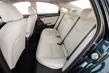 Review van de hybride sedan Honda Insight foto 8