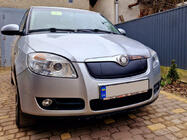 Skoda Fabia 2007–2014 Winterafdekking voor radiatorrooster (2007-2010, bovenste) foto 5