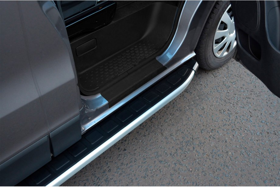 Fiat Fiorino/Qubo 2008–2024 Fullmond side steps (set van 2, aluminium) Image