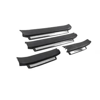 Verlichte instaplijsten (zwart) Toyota Land Cruiser Prado 150 2009–2023 foto 4