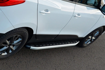 Hyundai IX-35 2010–2015 Fullmond side steps (set van 2, aluminium) foto 2