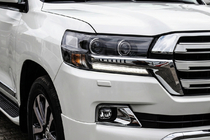 Toyota Land Cruiser 200 2007–2021 Koplampen voorzijde 2016+ (Executive) foto 1
