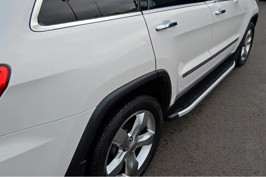 Kia Sportage 2010–2015 Side steps Fullmond (2 stuks, aluminium) Image