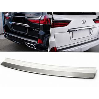 Achterbumperinzetstuk met chroom (2016+) Lexus LX570/450d 2008–2022 foto 1
