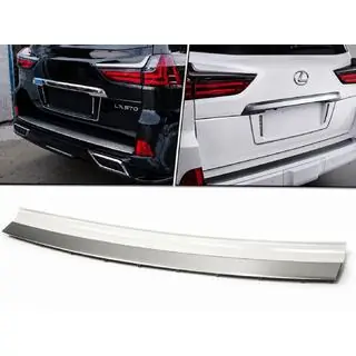 Achterbumperinzetstuk met chroom (2016+) Lexus LX570/450d 2008–2022 foto 1