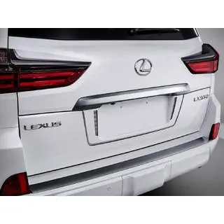 Achterbumperinzetstuk met chroom (2016+) Lexus LX570/450d 2008–2022 foto 2