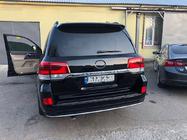 Toyota Land Cruiser 200 2007–2021 Restyling kit van LC200 2008-2015 naar 2019 Executive foto 9