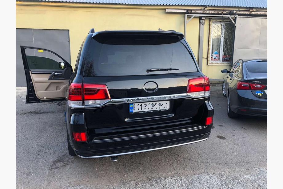 Toyota Land Cruiser 200 2007–2021 Restyling kit van LC200 2008-2015 naar 2019 Executive Foto 9