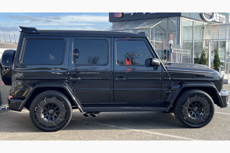 Mercedes G-klasse W463 1990–2018 Zwarte deurlijsten (gemonteerde uitvoering, design 2019) Foto 2